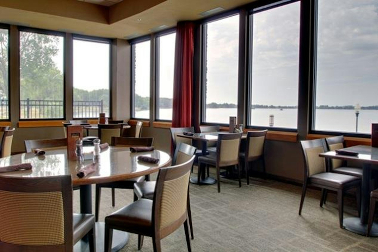 Food & Drinks, King's Pointe Waterpark Resort, Buena Vista