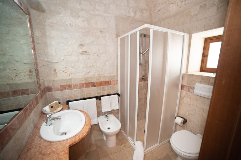 Others 4, Masseria Donna Nina, Brindisi