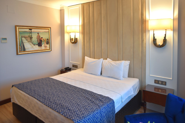 Bedroom 5, Golden Lake Hotel, Yüreğir