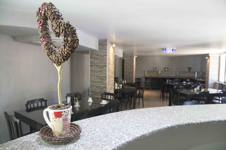 Food & Drinks 4, Iberia, Batumi