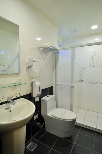 Bathroom 3, I'm Here B&B-Peng's family, Taitung