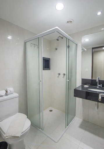 Bathroom 4, Hotel Guarumar, Guarujá