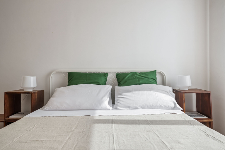 Bedroom 3, Appartamento moderno alla Cala by Wonderful Italy, Palermo