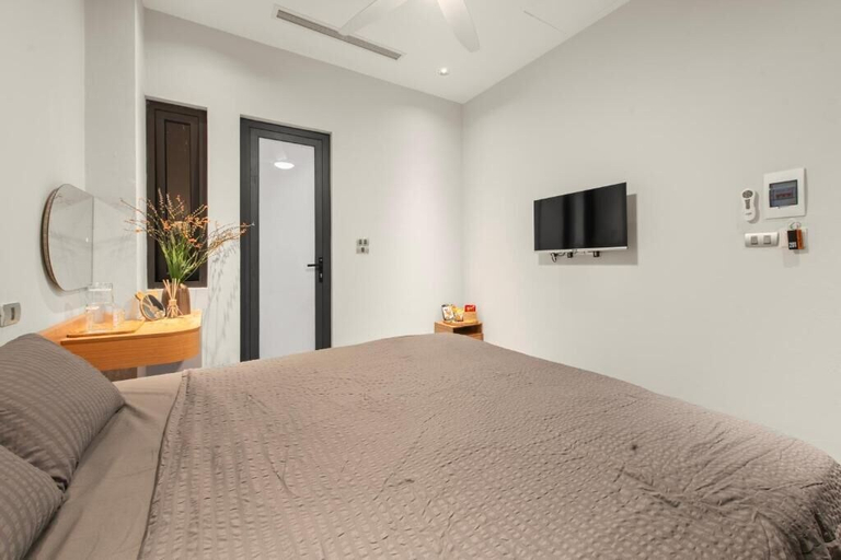 Room 5, Valora Residence West lake 31 Xuan Dieu, Tây Hồ