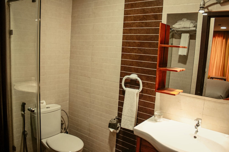 Bathroom 4, Hôtel Belle Vue & Spa, Meknès