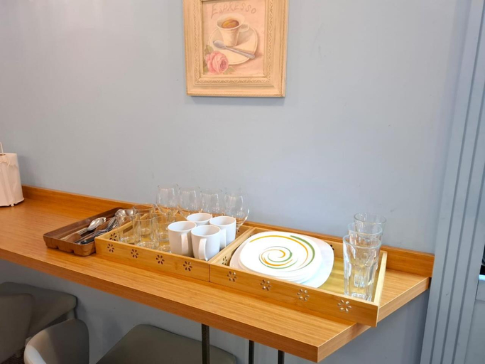 Food & Drinks, Noah Apartment, Tbilisi