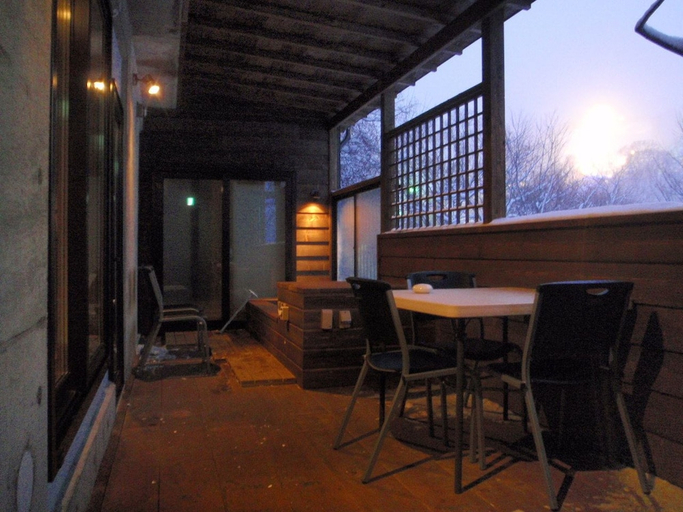 Food & Drinks 4, Winkel Village, Otaru