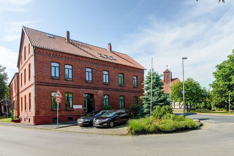 Exterior & Views 2, Gasthaus Hannover, Region Hannover