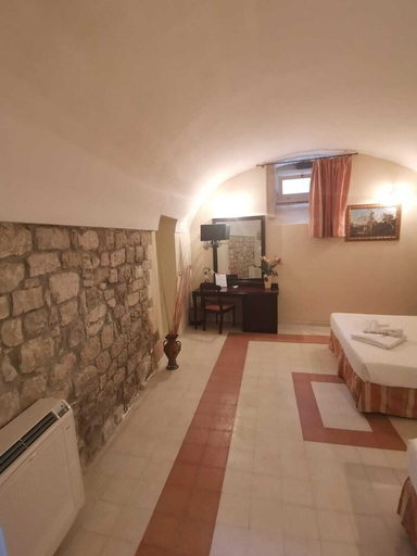 Bedroom 2, PALAZZO IL CAVALIERE B&B DE CHARME, Ragusa