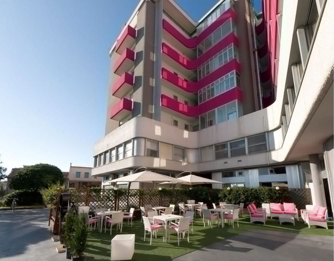 Others 2, SENBHOTEL, Ancona