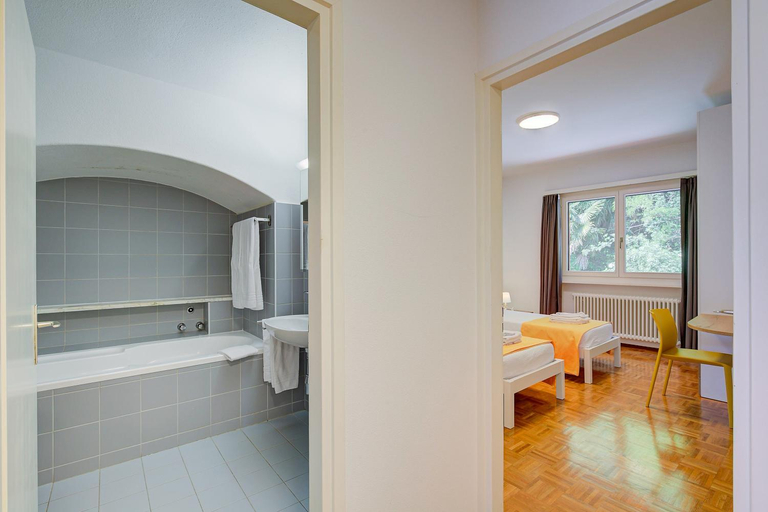 Bedroom 3, 76 The Lake House - Lugano, Lugano