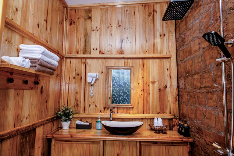 Bathroom 3, Green Oasis Nha Trang Resort, Nha Trang