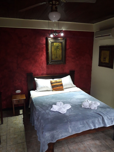 Bedroom 2, Hotel La Colina, Aguirre