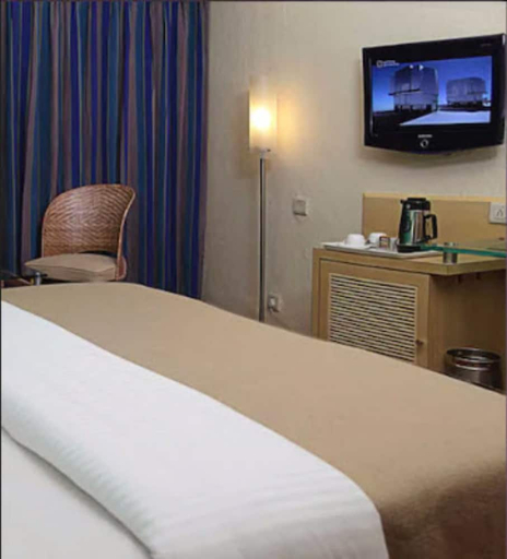 Bedroom 2, The Royal Orchid Hotel, Chembur, Mumbai Suburban