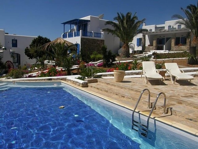 Sport & Beauty 2, Blue Dolphin Antiparos Villas and Suites, South Aegean