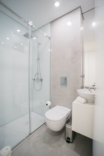 Bathroom 3, D'autor Apartments, Porto