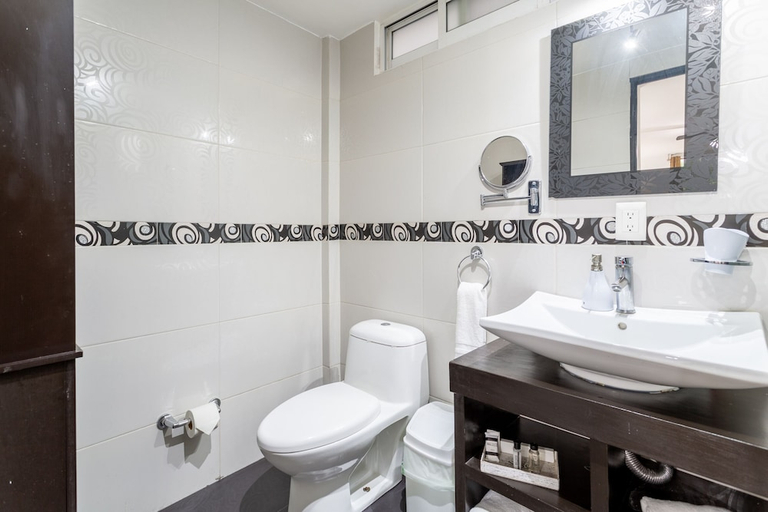 Bathroom 3, Suites259, Mexico City