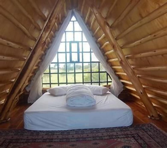 Bedroom 2, Samawati Lakeside Cottages, Ol Jorok