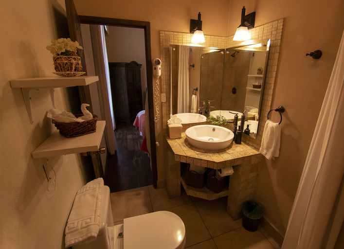 Bathroom 4, Hotel La Catedral, Antigua Guatemala