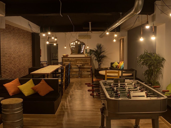Food & Drinks 5, Hostel Ole, Alicante