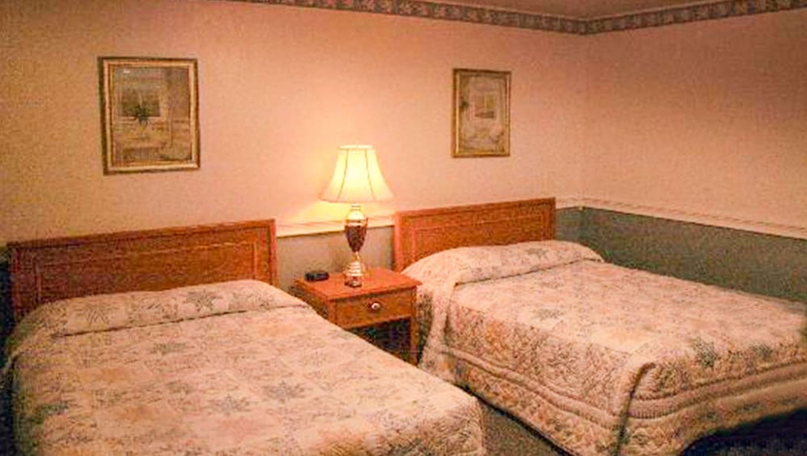 Bedroom 2, JUDY'S MOTEL BEDFORD, Bedford