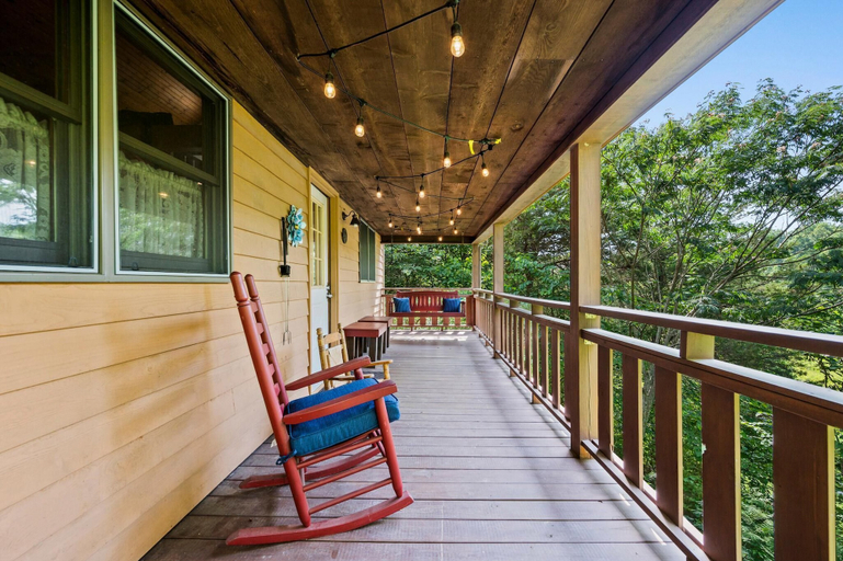 Terrace/patio 5, Z - Bear Tracks Lodge, Sevier
