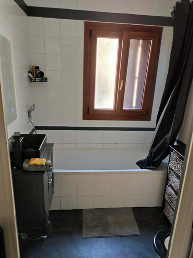 Bathroom, Riviera Azur Cagnes sur mer centre plage, Alpes-Maritimes