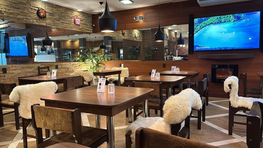 Food & Drinks 5, Slim Lages, Lages