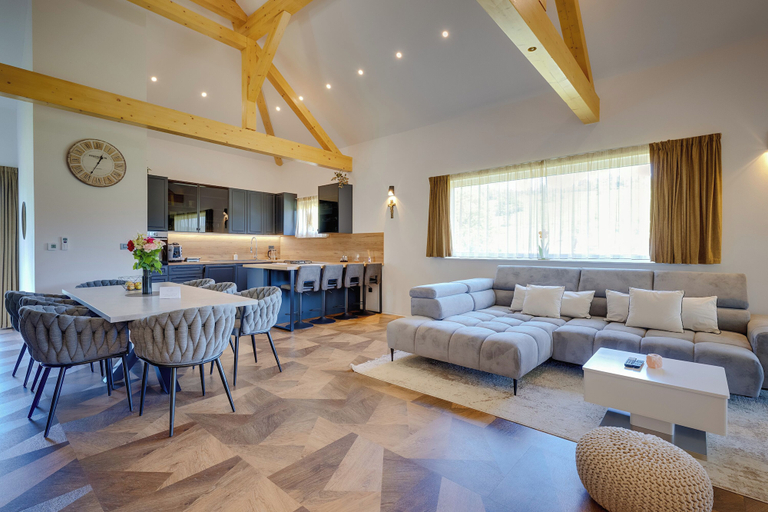 Living area, Plitvice Nature Resort, Plitvička Jezera