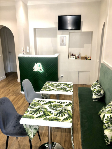 Others 5, AD Suites Tritone, Rome