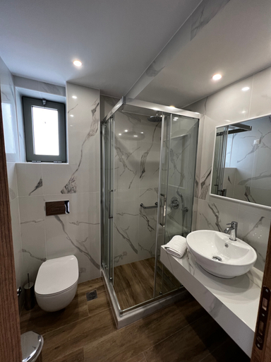 Bathroom 3, Nikolas Villas Apartments, Crete