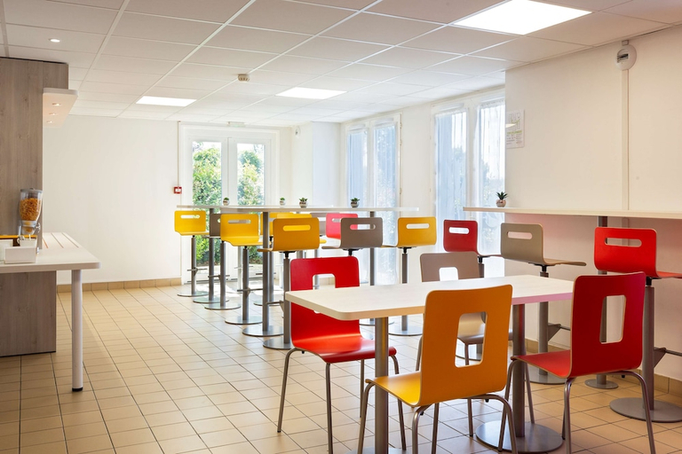 Others 5, Premiere Classe Nantes Ouest - Saint Herblain, Loire-Atlantique