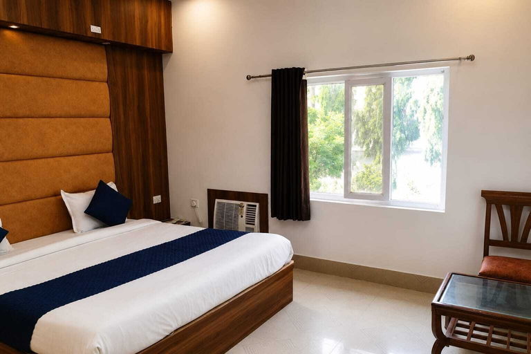 Room 3, shree ji hotel park roots, Dehradun