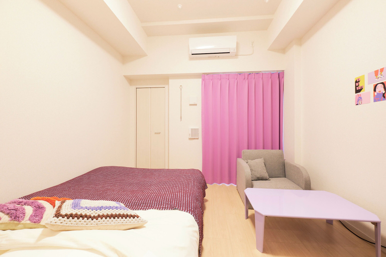 Room 2, G-stage 01 IKEBUKURO 2 by Tranova, Toshima