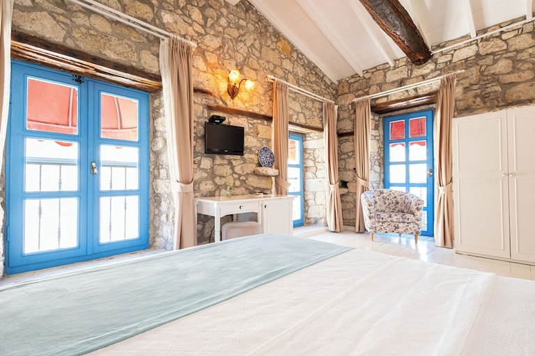 Bedroom 2, Alacati Eski Ev Hotel, Çeşme