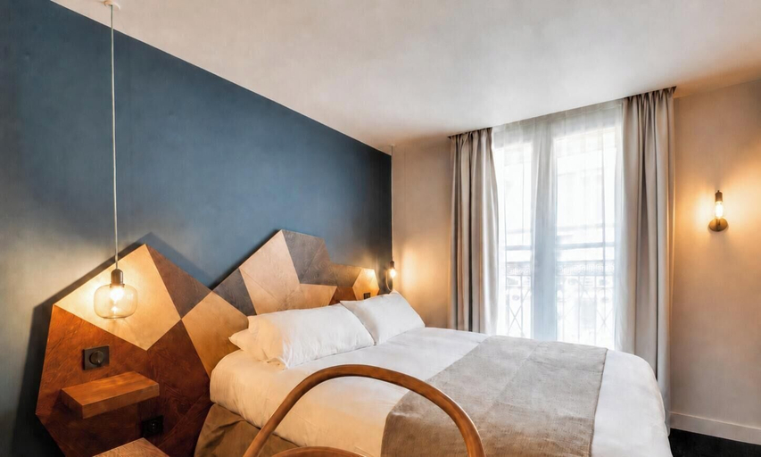 Others 1, WIT Hotel , Paris