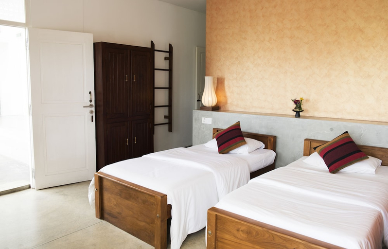 Others 2, Villa Perpetua, Bandarawela