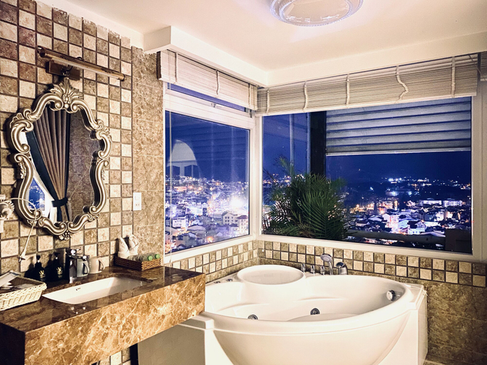 Bathroom 3, Victory Dalat Hotel, Đà Lạt