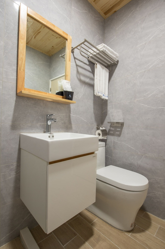 Bathroom 3, Shan Shui Hotel, Hualien