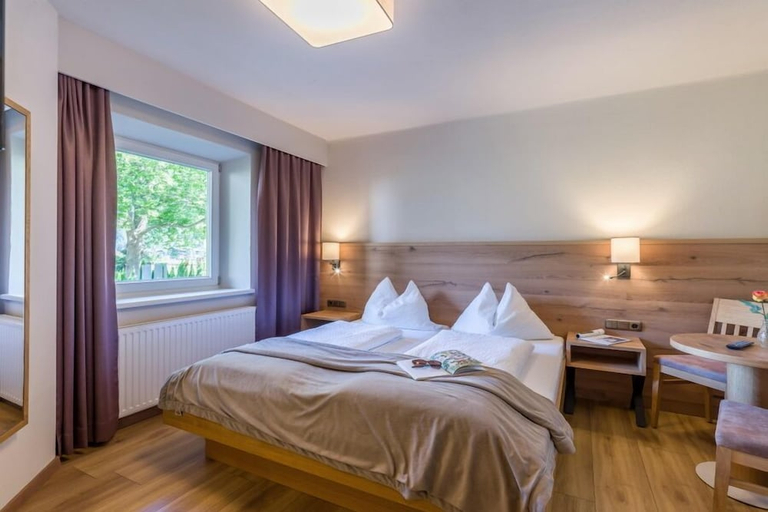 Bedroom 2, GASTEHAUS ROSENHOF, Schwaz