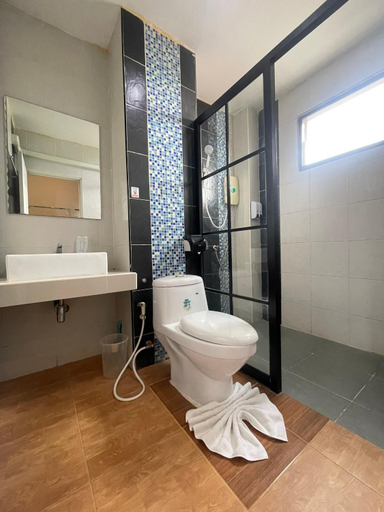 Bathroom, The S Hotel, Muang Buri Ram