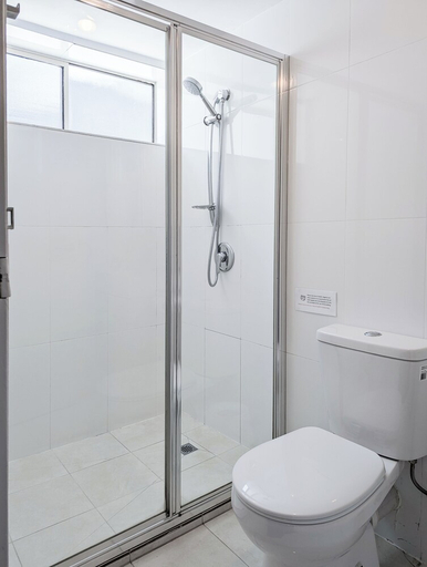Bathroom 5, Apartments on Chapman, Melbourne
