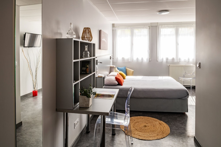 Bedroom 4, Smartappart Lorient, Morbihan