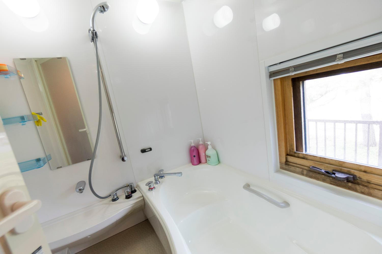Bathroom 3, Sakura Garden, Otaru