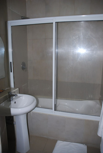Bathroom 3, The Nest Hotel, Kosofe