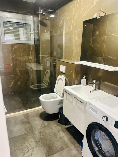Bathroom, Infinity apartments