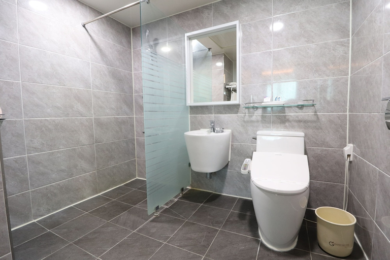 Bathroom, Chungju Grand Hotel, Chungju