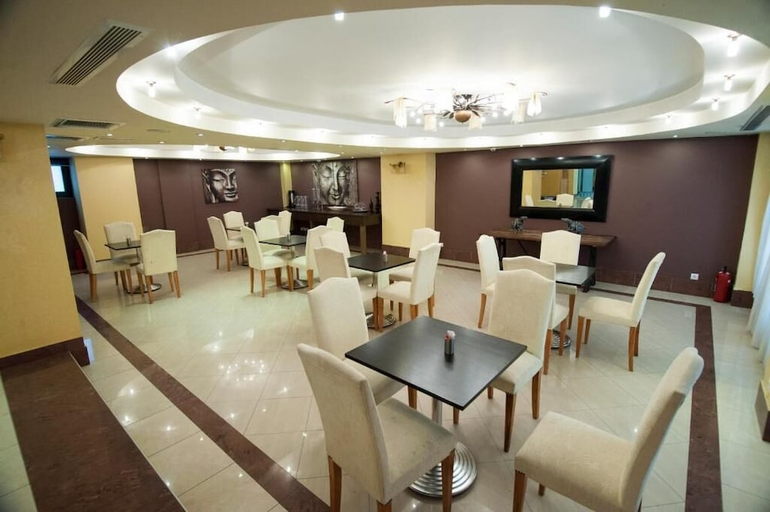 Food & Drinks 5, Hotel Nefeli, Attica