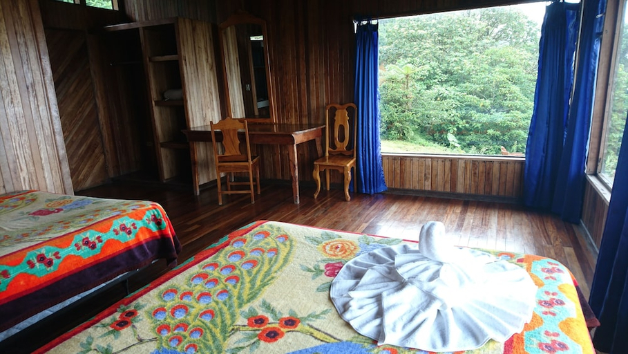 Bedroom 2, Vista Verde Lodge, Abangares