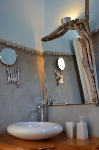 Bathroom 3, Sea Side Studios Houses, South Aegean